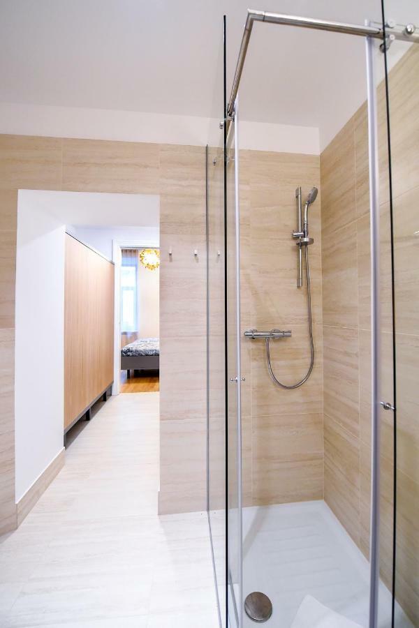 City Centre Chic Apartment Ljubljana 1/4 Bagian luar foto